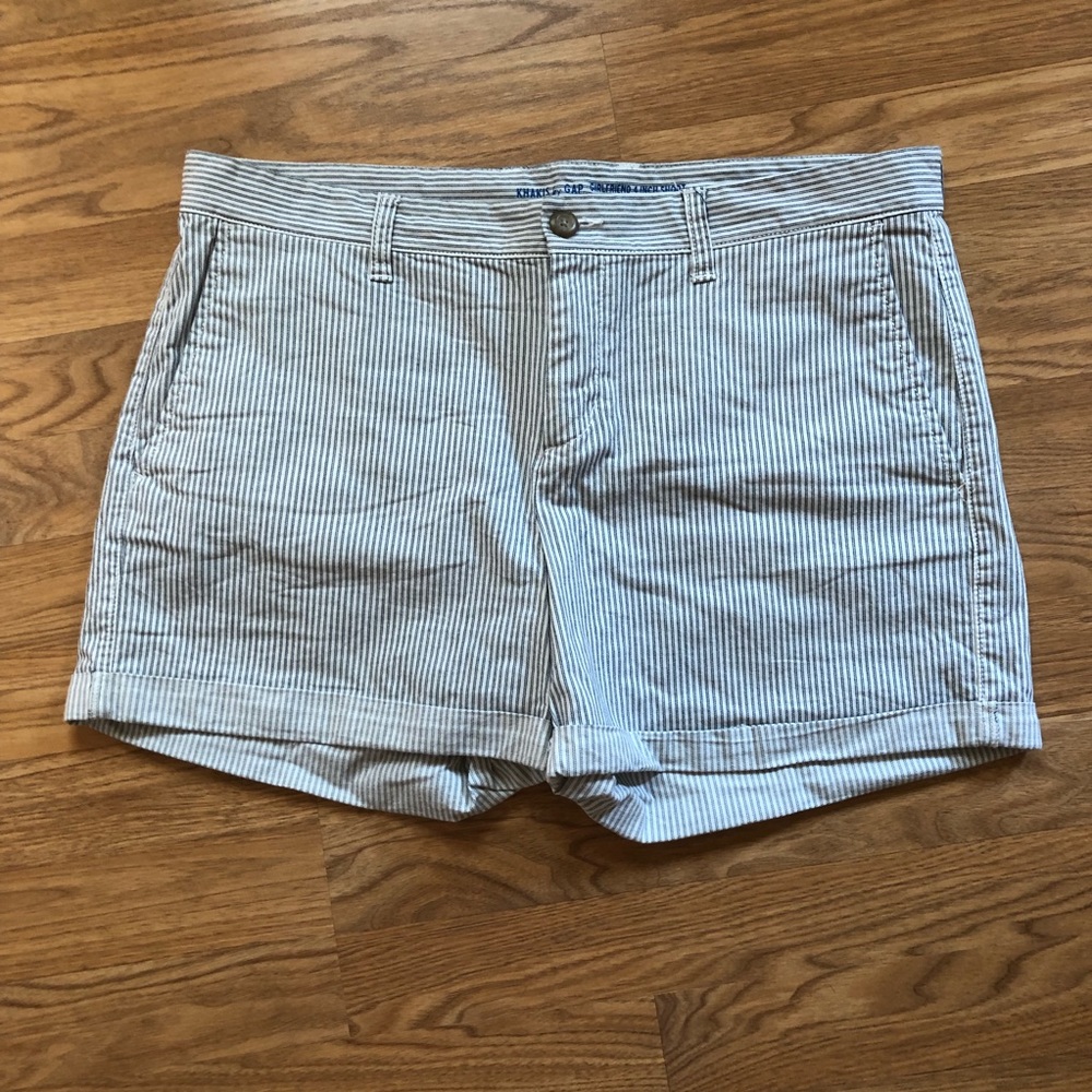 Khakis by GAP Shorts